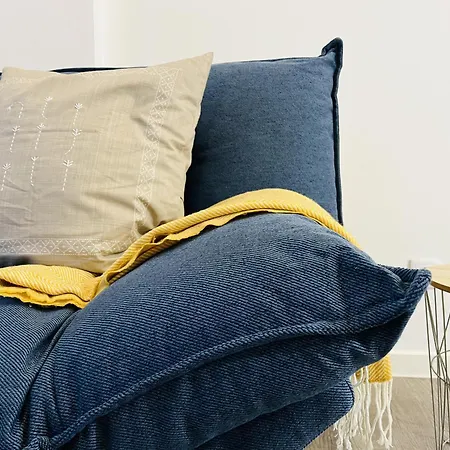 Center Apt- Two Bedroom In Martim Moniz *